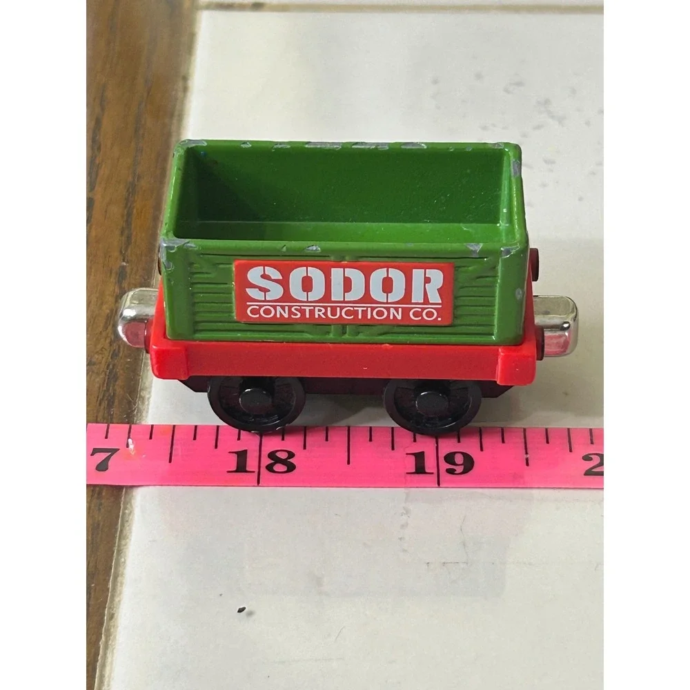 Thomas Take-Along Sodor Construction Co Green Cargo Car Diecast Train T9140